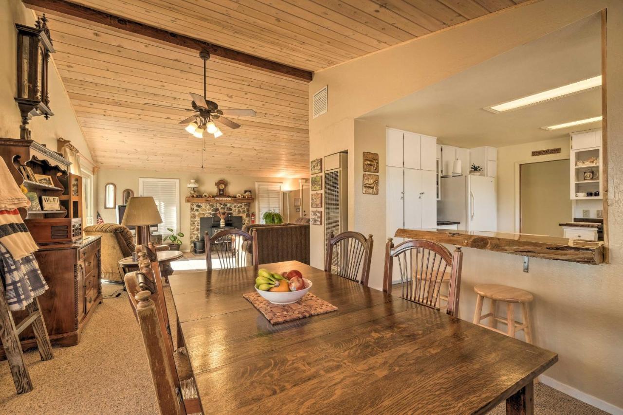 Secluded Mountain Hideaway Less Than 8 Miles To Bass Lake!