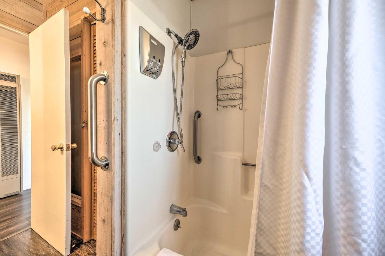 Vakantiehuis Secluded Mountain Hideaway Less Than 8 Miles To Bass Lake!