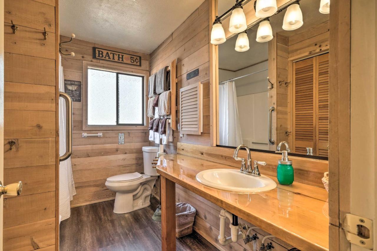 Vakantiehuis Secluded Mountain Hideaway Less Than 8 Miles To Bass Lake! *
